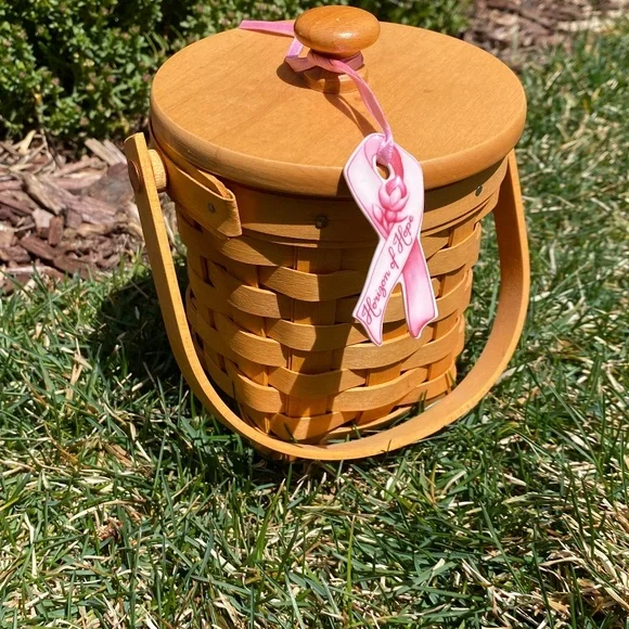 Longaberger Basket - Picture 1 of 5